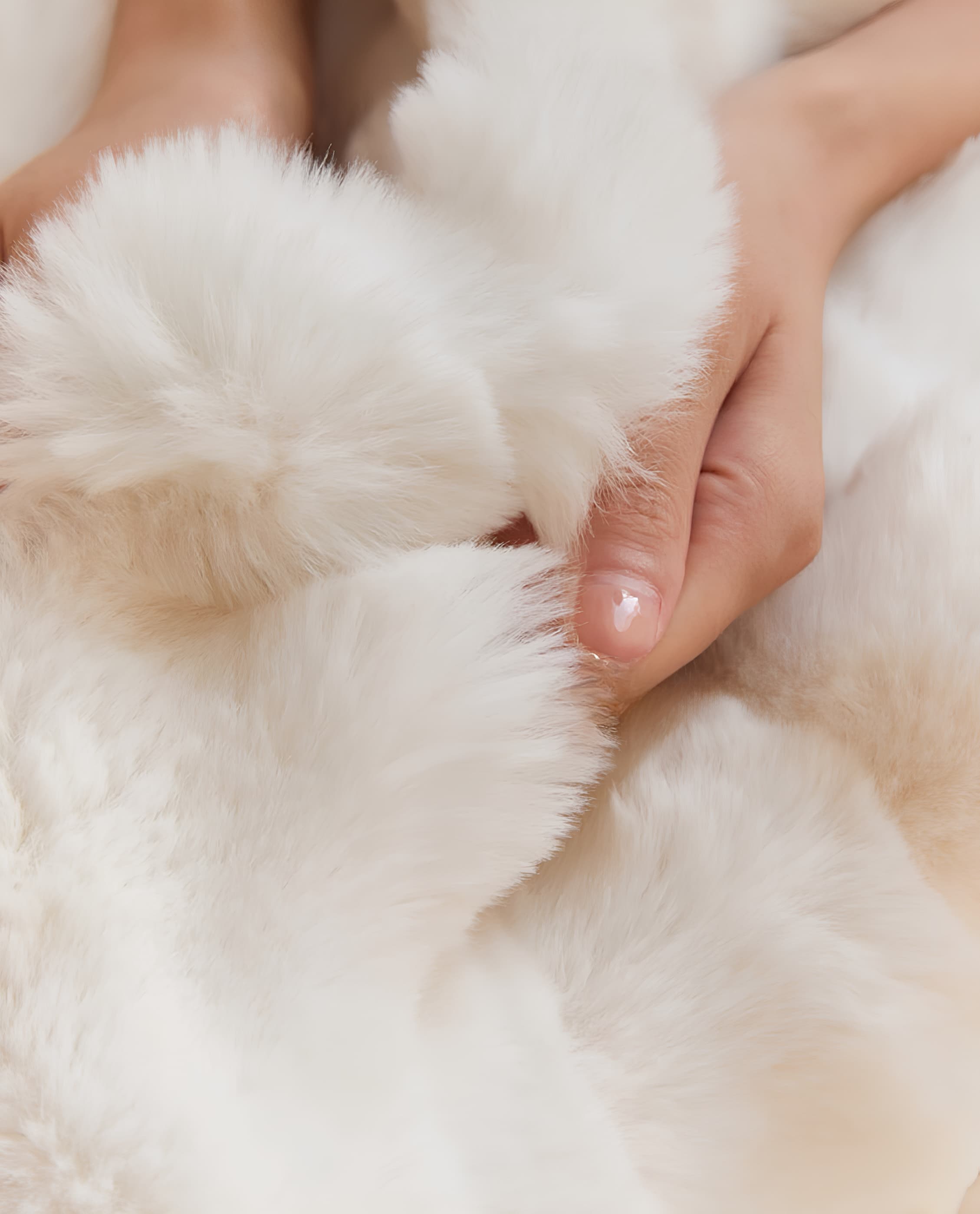 Plushpuff Faux Fur Blanket-Charcoal